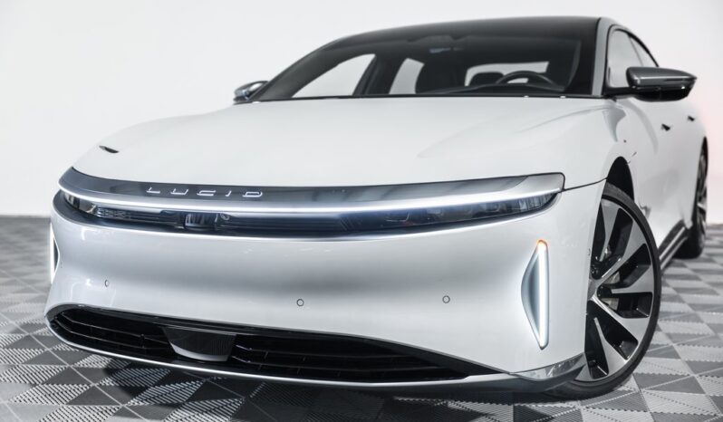 
								Lucid Air 2022 full									