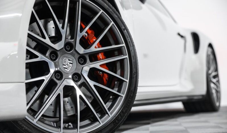 
								Porsche 911 2022 full									