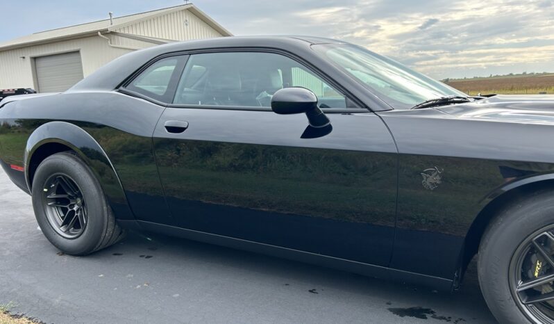 
								Dodge Challenger 2023 full									