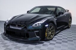 
										Nissan GT-R 2021 full									