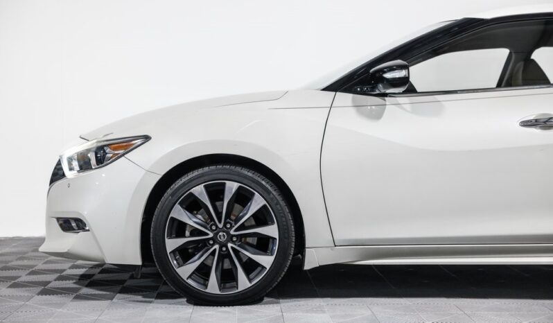 
								Nissan Maxima 2016 full									