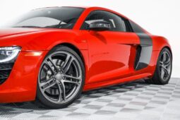 
										Audi R8 2012 full									