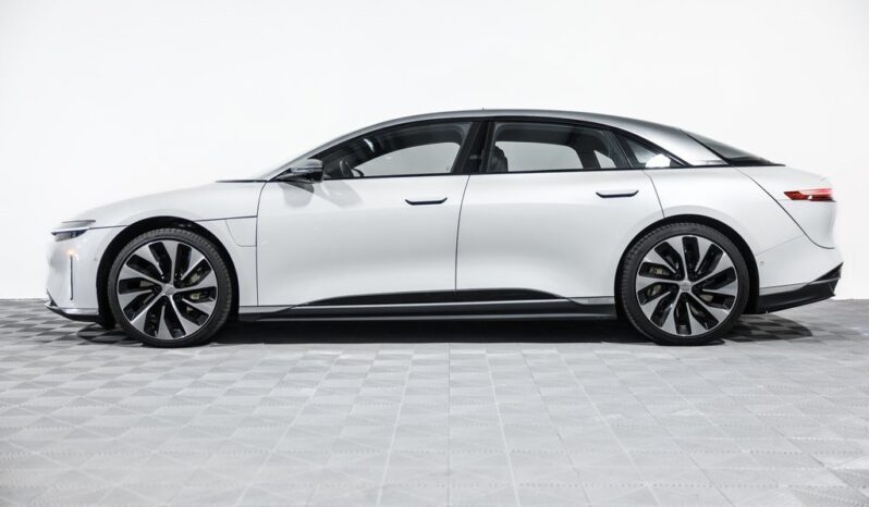
								Lucid Air 2022 full									