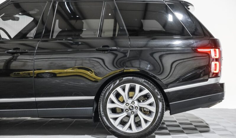 
								Land Rover Range Rover 2021 full									