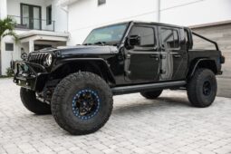 
										Jeep Gladiator 2021 full									