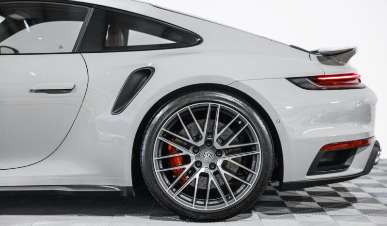 
								Porsche 911 2022 full									