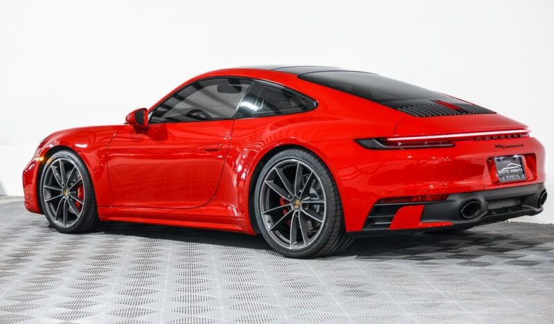 
								Porsche 911 2020 full									