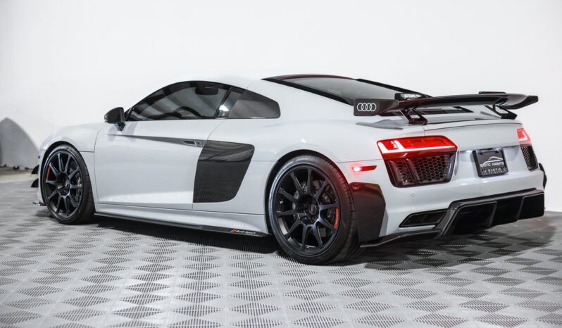 
								Audi R8 2018 full									