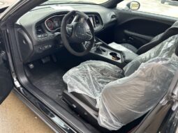 
										Dodge Challenger 2023 full									