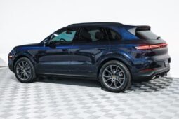 
										Porsche Cayenne 2024 full									