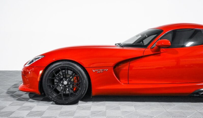 
								Dodge Viper 2015 full									