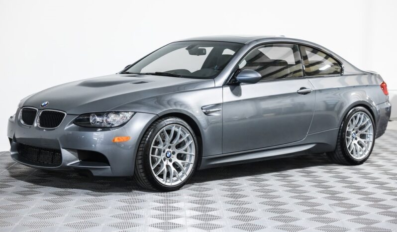 
								BMW M3 2011 full									