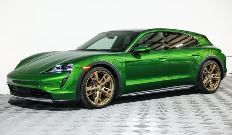 
								Porsche Taycan Cross Turismo 2023 full									