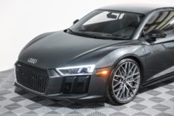 
										Audi R8 2017 full									