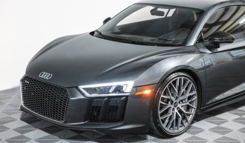 
								Audi R8 2017 full									
