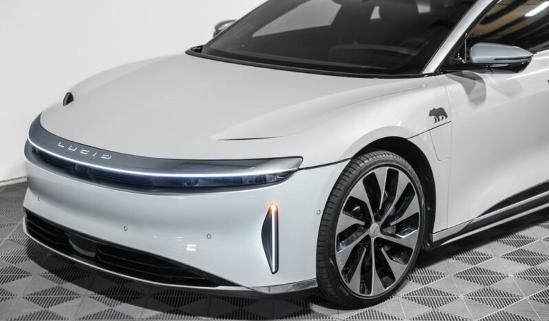 
								Lucid Air 2022 full									