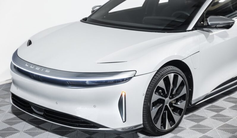 
								Lucid Air 2022 full									