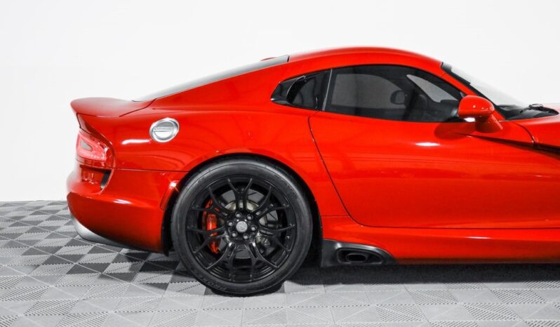 
								Dodge Viper 2015 full									
