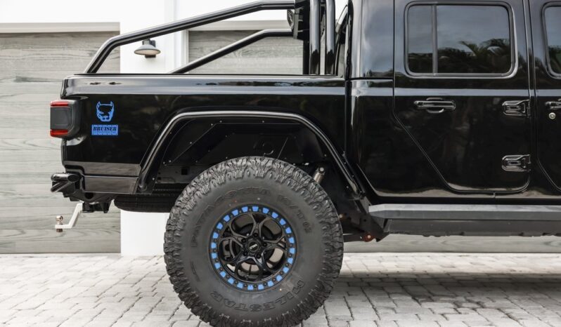 
								Jeep Gladiator 2021 full									