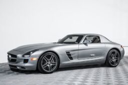 
										Mercedes-Benz SLS AMG® 2011 full									