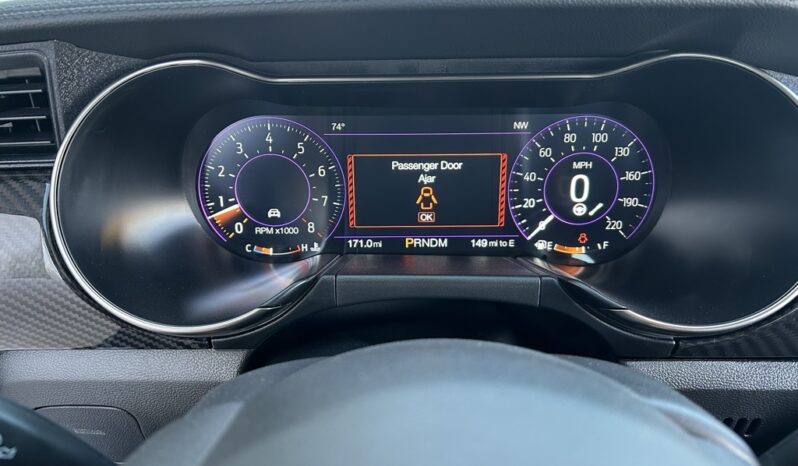 
								Ford Mustang 2022 full									