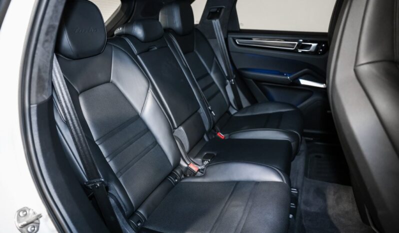 
								Porsche Cayenne 2019 full									