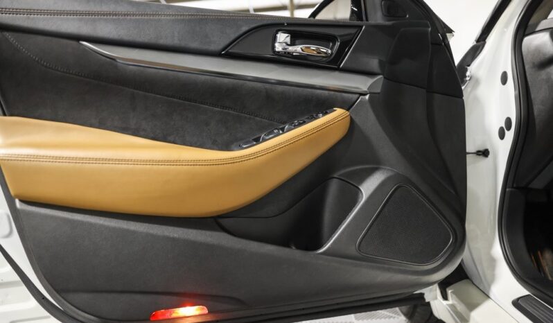 
								Nissan Maxima 2016 full									