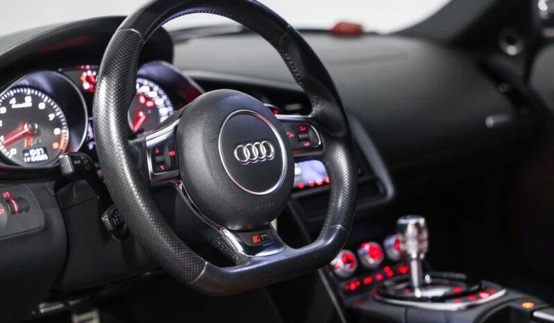 
								Audi R8 2014 full									