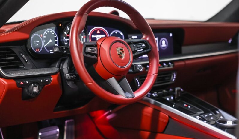 
								Porsche 911 2022 full									