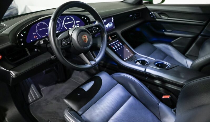 
								Porsche Taycan Cross Turismo 2023 full									