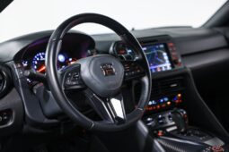 
										Nissan GT-R 2021 full									