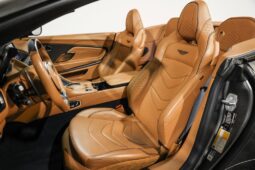 
										Aston Martin DBS 2021 full									