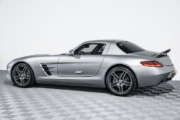 
										Mercedes-Benz SLS AMG® 2011 full									