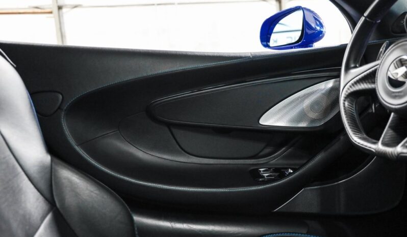 
								McLaren GT 2020 full									