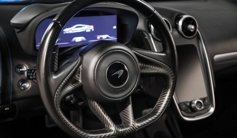 
								McLaren GT 2020 full									