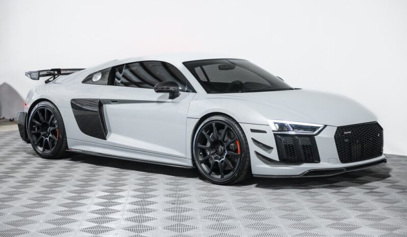 
								Audi R8 2018 full									