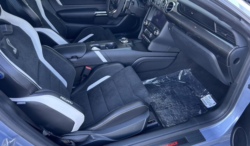 
								Ford Mustang 2022 full									