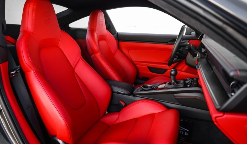 
								Porsche 911 2022 full									