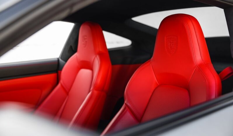 
								Porsche 911 2022 full									