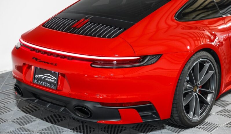 
								Porsche 911 2020 full									