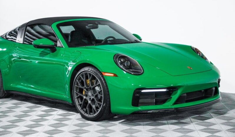 
								Porsche 911 2021 full									