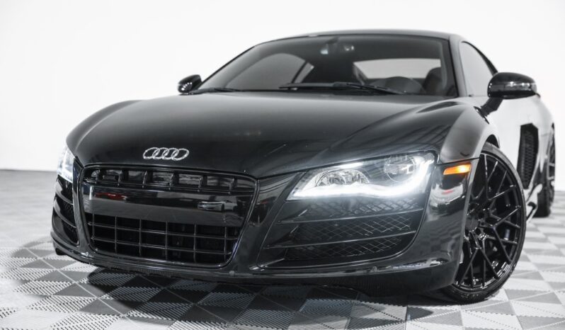 
								Audi R8 2012 full									
