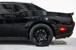 
										Dodge Challenger 2023 full									