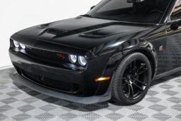 
										Dodge Challenger 2023 full									