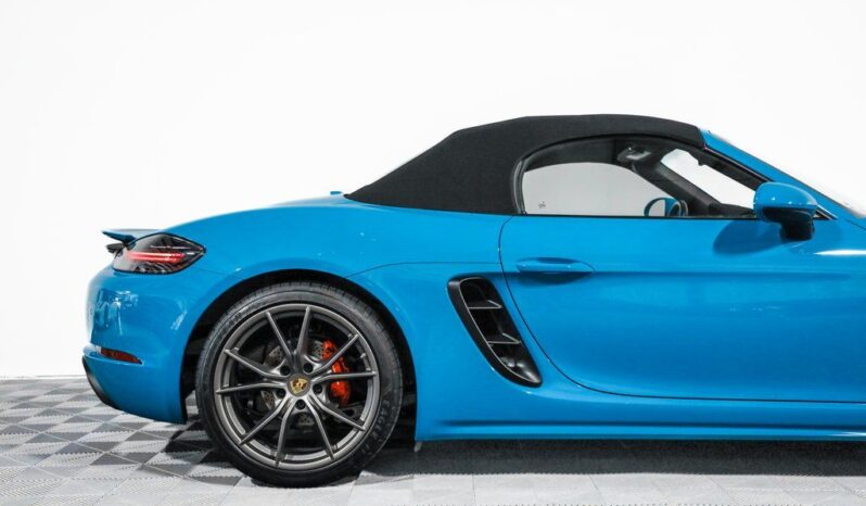 
								Porsche 718 Boxster 2018 full									