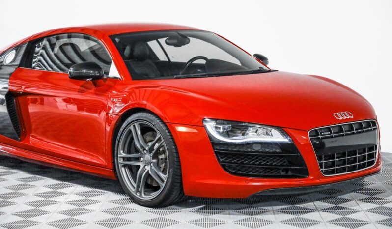 
								Audi R8 2012 full									