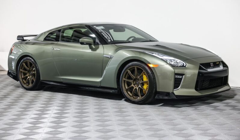 
								Nissan GT-R 2021 full									