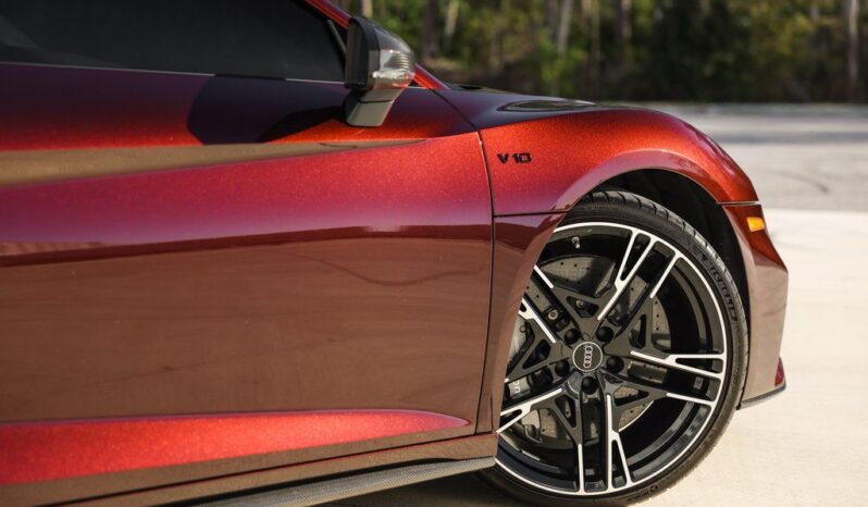 
								Audi R8 2022 full									