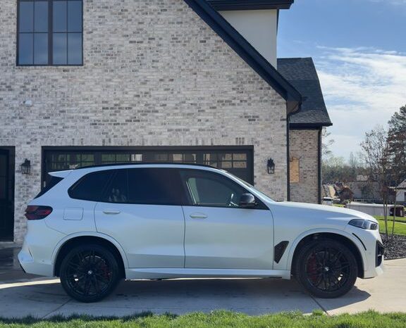 
								BMW X5 M 2025 full									