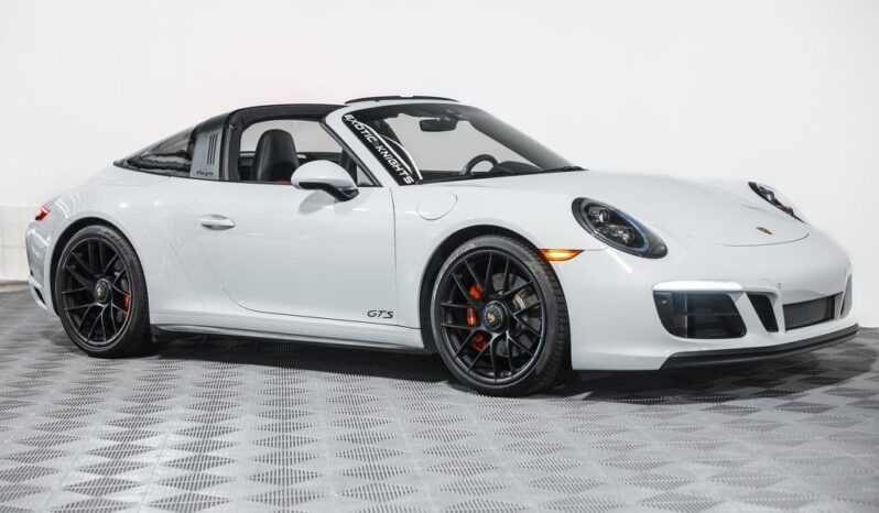 
								Porsche 911 2019 full									
